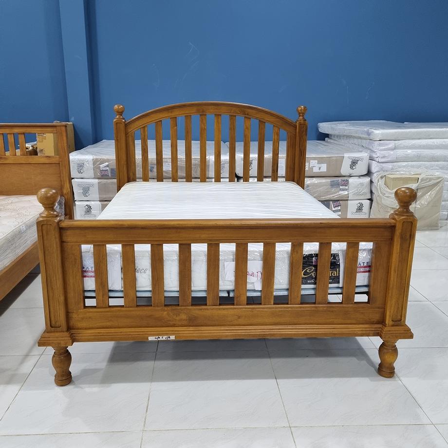 เตียงนอนไม้สัก