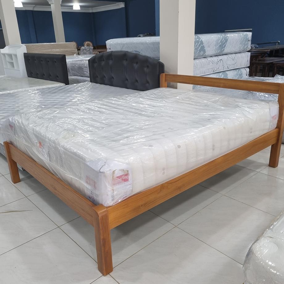 เตียงนอน