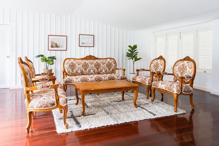 ชุดโซฟาหลุยส์