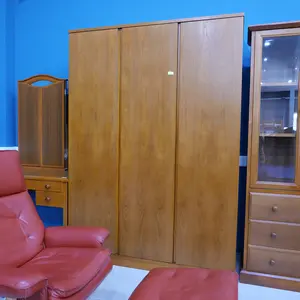 ตู้เสื้อผ้า วีนัส 3บาน