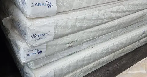 ที่นอนยางพาราแท้ แบบ 7โซน จาก รีเรส ขนาด 6ฟุต 10,000 บาท