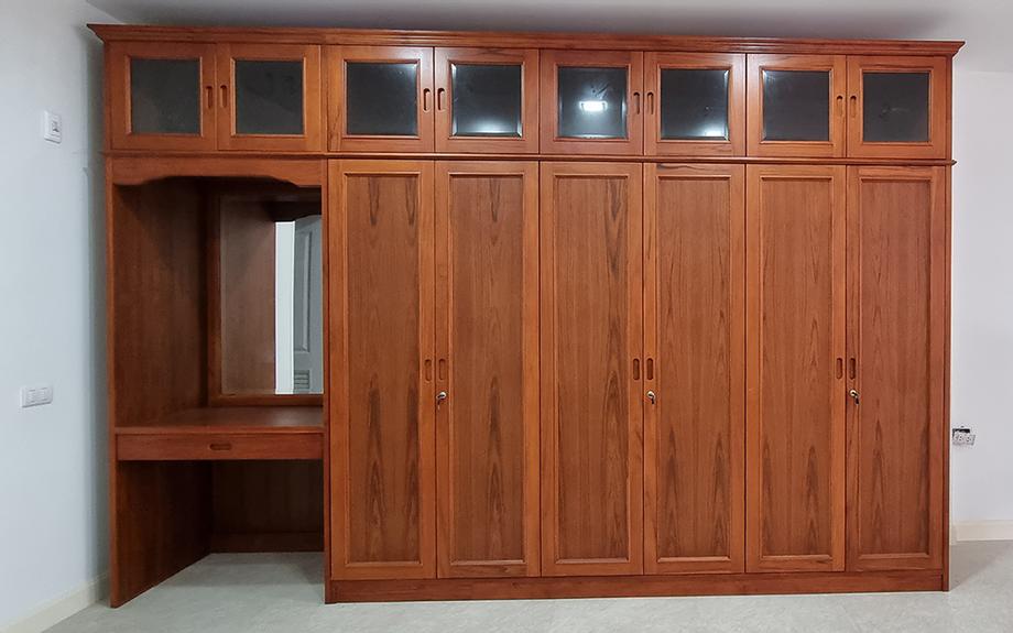 ตู้เสื้อผ้า