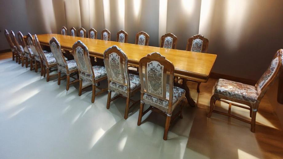 โต๊ะอาหาร 20ที่นั่ง