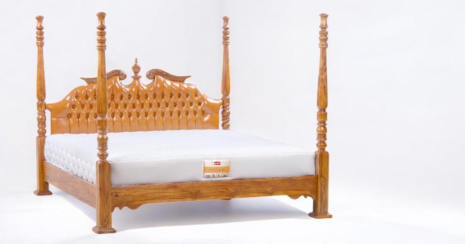 🛏️ เตียงไม้สักแท้ หัวเตียงบุหนัง หรูหราเหนือระดับ เตียงนอน 6 ฟุต ที่ผสานความสง่างามแบบคลาสสิกเข้ากับความนุ่มสบายอย่างลงตัว หัวเตียงบุหนังลอนลึก ตอกหมุดแน่น เรียบหรูในทุกมิติ เสาเตียงสูง 4 มุมแกะลายเนี๊ยบ เพิ่มความโอ่อ่าให้ห้องนอนของคุณเหมือนห้องสวีตโรงแรมหรู ✅ โครงสร้างไม้สักแท้ แข็งแรง ใช้งานได้ยาวนาน ✅ หัวเตียงบุหนังคุณภาพสูง สัมผัสนุ่ม ✅ เสา 4 มุมสูง สง่างามโดดเด่น ✅ เหมาะสำหรับบ้านหรู, รีสอร์ท, หรือห้องพักสไตล์ยุโรป "เติมเต็มทุกเช้าด้วยเตียงที่ให้ทั้งความสบายและความภูมิใจในรสนิยม"